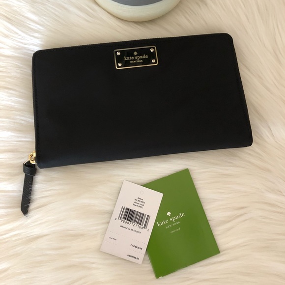 kate spade Handbags - ⚡️FLASH SALE⚡️KATE SPADE Wilson Road Kaden Wallet